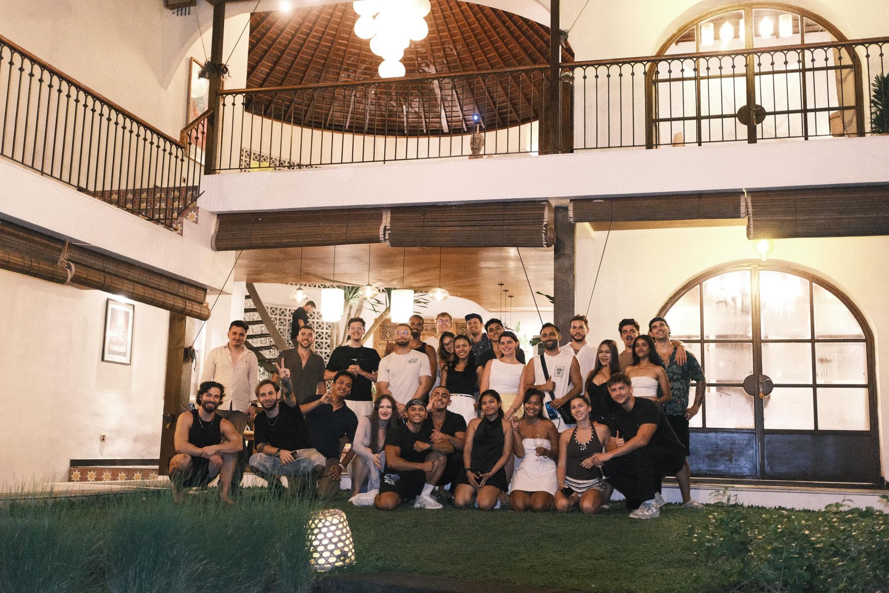 A Riwaq villa courtyard, the whole house together